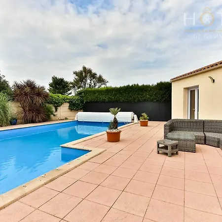 Maison De Famille Avec Piscine *